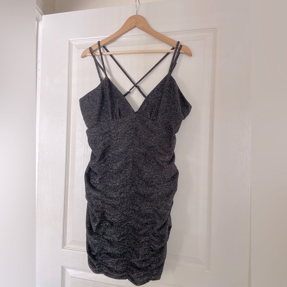 Wild Fable bodycon dress in a sparkly dark pewter silver with flattering ruching